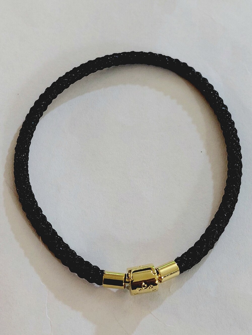 Authentic NEW Pandora Shimmering Black Cord Bracelet 14k gold plating - Picture 2 of 7